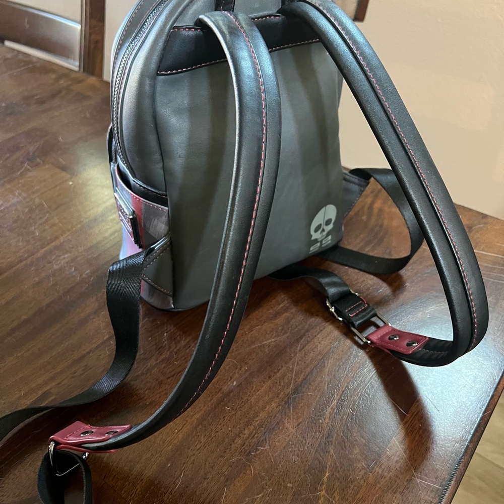 Star Wars Red and Gray Backpack for Fans - Picture 3 of 5